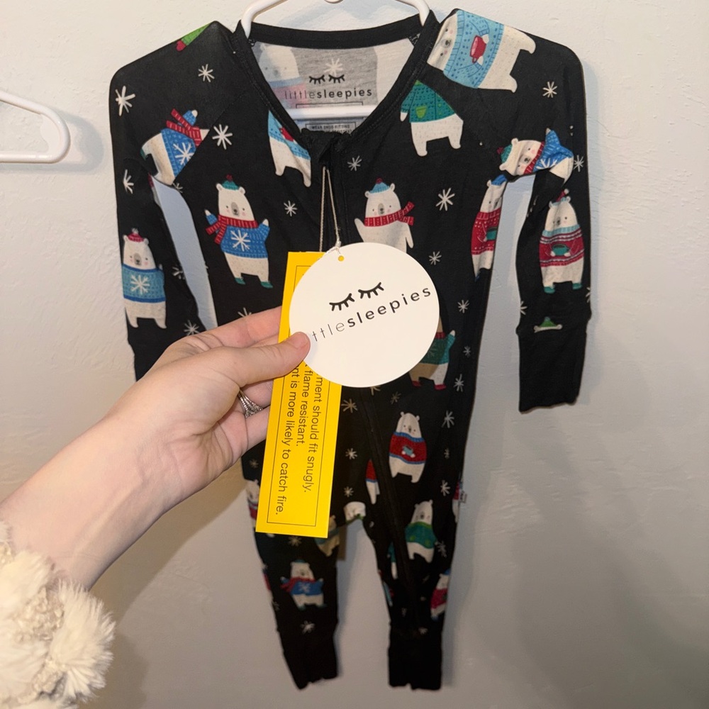 Little Sleepies Polar Bear Pals Convertible Feet and Hands Zippy Pajama 6-12 - Picture 6 of 9
